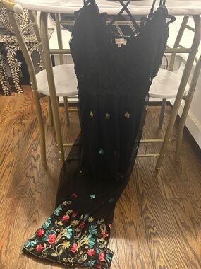 Black Lace & Embroidered Floral Maxi Dress